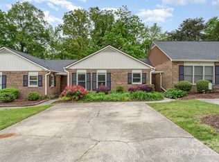 652 Camrose Cir NE, Concord, NC 28025