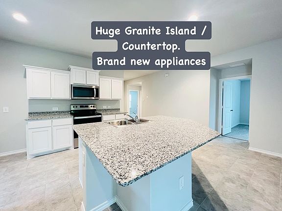 3rd image of 8848 Playmoor Dr