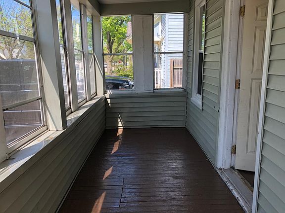 2nd image of 317 W 15th St