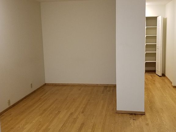 5th image of 1821 Pacific Ave APT 15