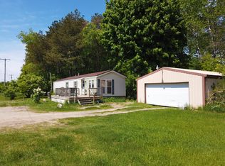 349 E Adams St, Hesperia, MI 49421