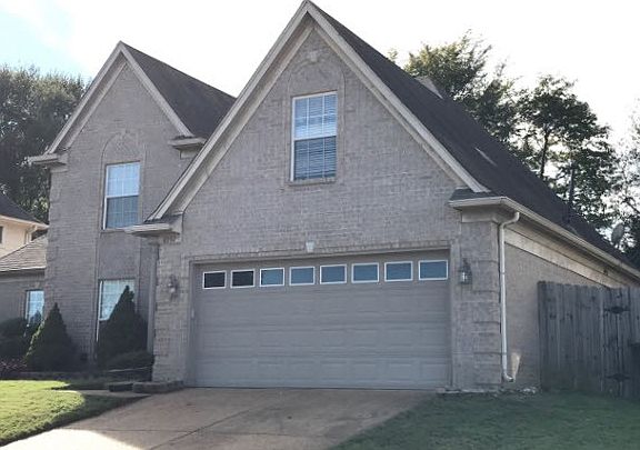 3rd image of 4797 Ashcroft Dr