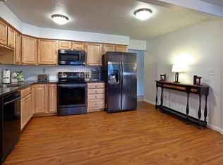 47 Meadowbrook Dr #243D0H2S0, Slingerlands, NY 12159