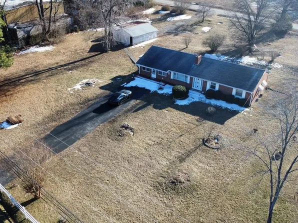 340 Hawkins Rd, Chatham, VA 24531