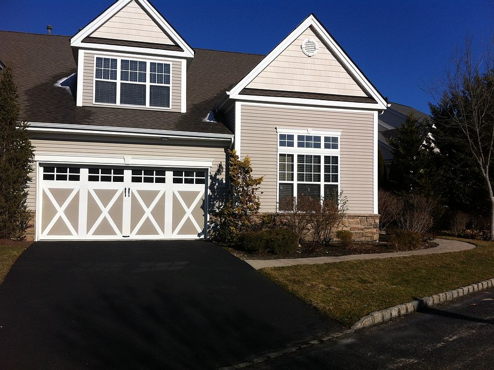 1st image of 36 Encore Blvd