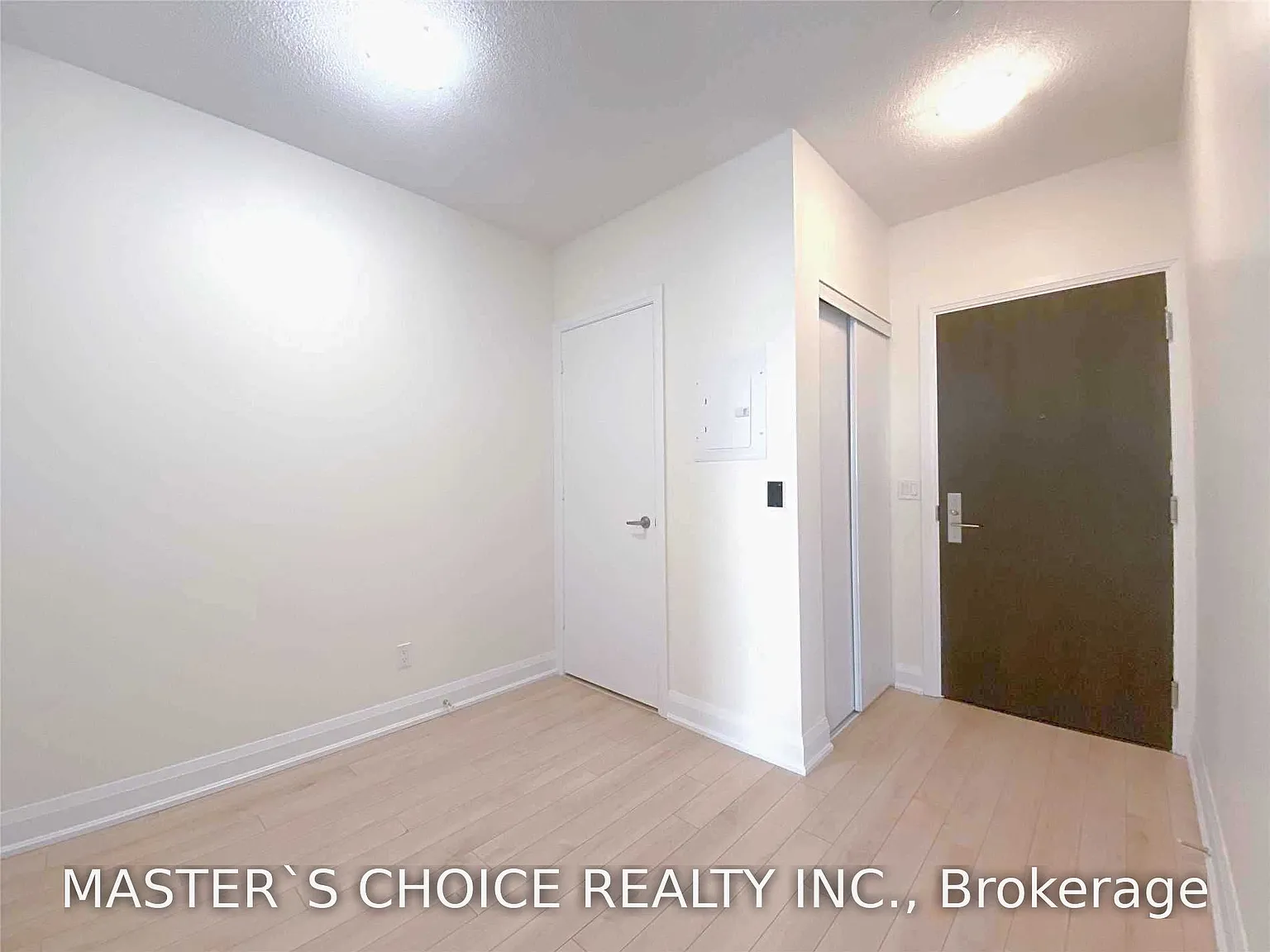 2 bed, $2,500 — Photo 2