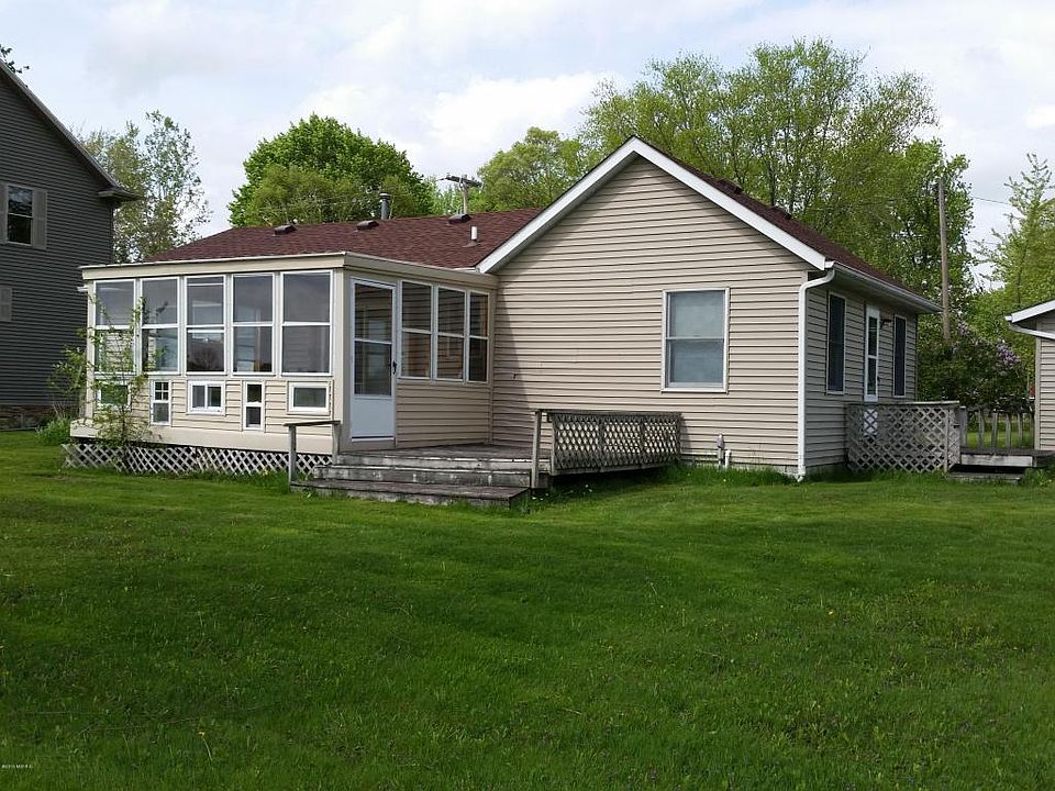2nd image of 7909 Little Penny Ln