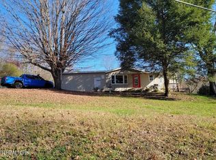 213 Whitaker Hollow Rd, Rocky Top, TN 37769