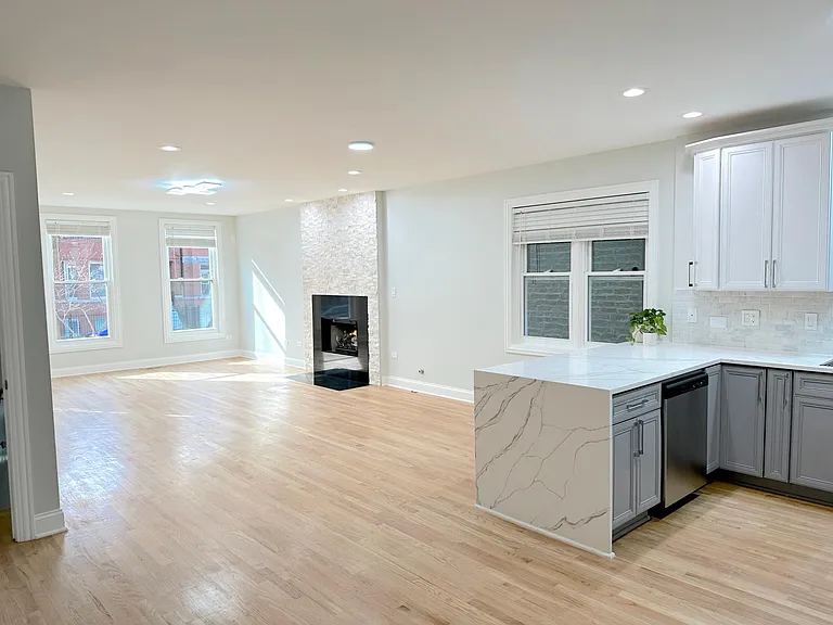 2150 W Potomac Ave #1 — Photo 8