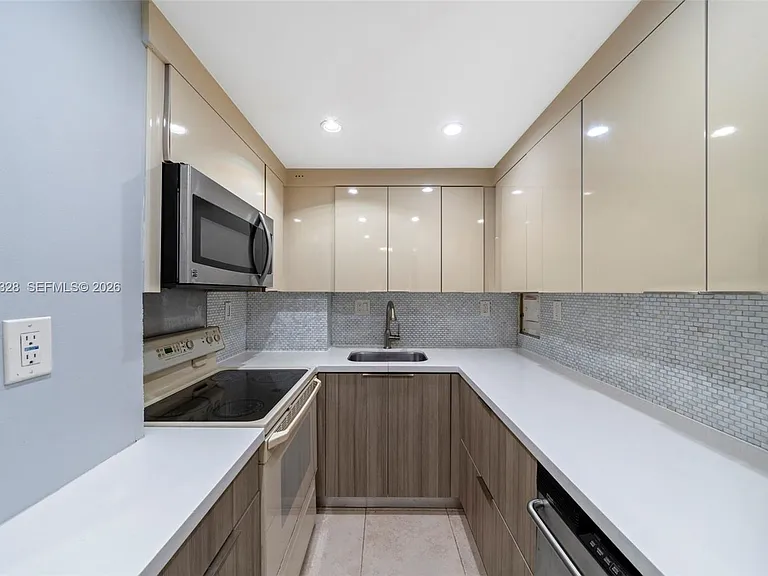 3301 NE 5th Ave #104 — Photo 3