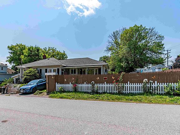 2nd image of 1 Stewart Street