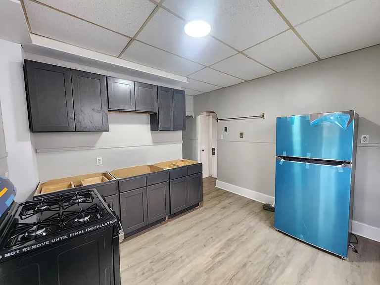 130 Brown St #1 — Photo 5