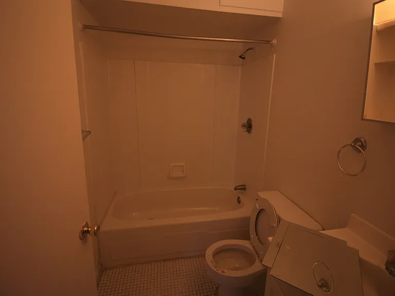 810 Nat Ct — Photo 27