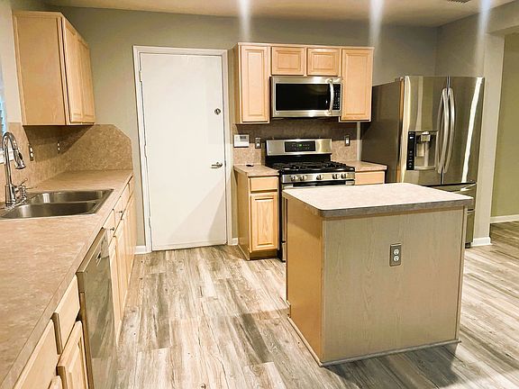 2nd image of 6423 Hilton Hollow Ct