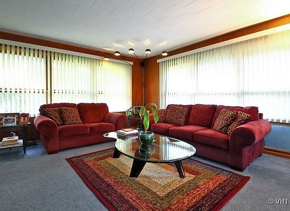 5th image of 1419 E Emmerson Ln