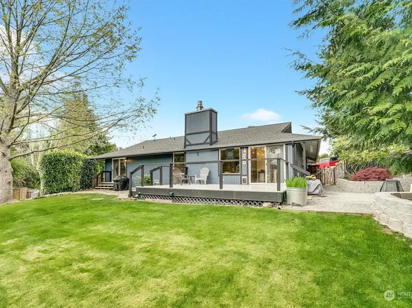 25713 78th Court SW, Vashon, WA 98070