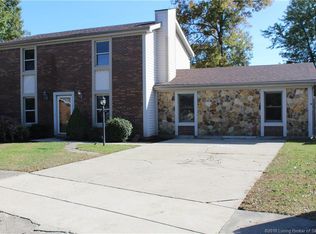 2424 Abbeywood Ct, Clarksville, IN 47129