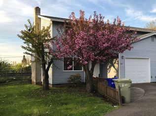 352 S Alpine Dr, Cornelius, OR 97113