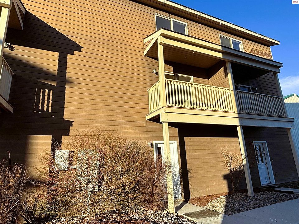 1st image of 1807 Culvers Dr APT 8