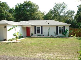 5148 Penvan Ave, De Leon Springs, FL 32130