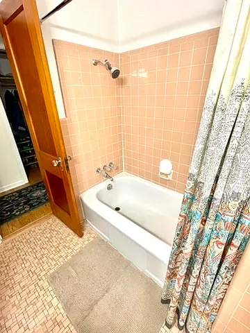 1909 Colony Dr — Photo 17