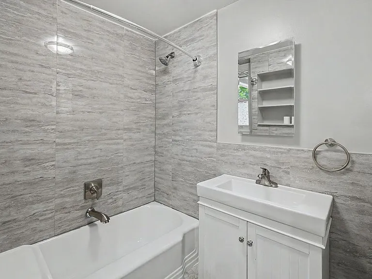 61 Orchard Ave #C1 — Photo 11