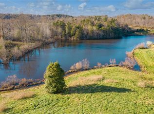 261 Whippoorwill Rd, Mocksville, NC 27028