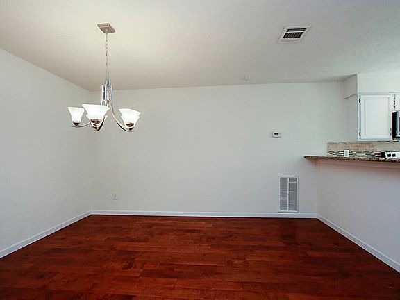 4th image of 4406 Mountain Peak Way