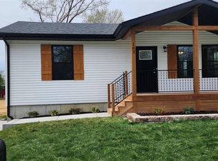 103 Mueller Ave, Wright City, MO 63390