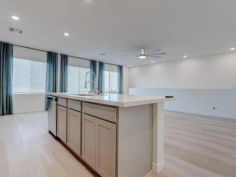 3302 Viola Hills Ave — Photo 9