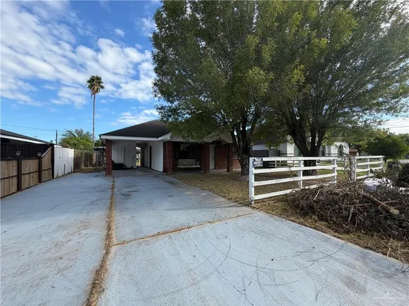 1302 Sago Palm St, Alamo, TX 78516