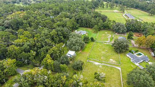 17975 NW 160th Ave Photo 1