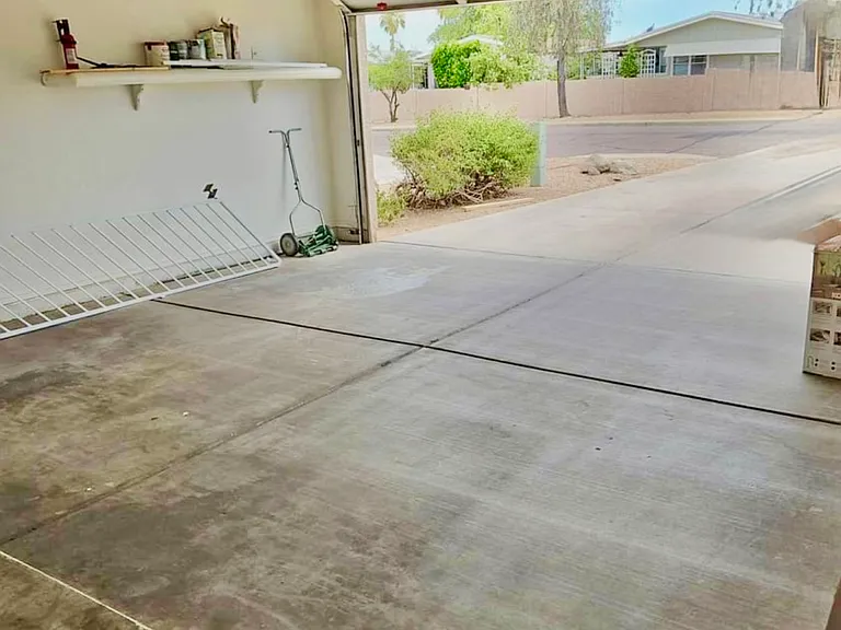 2040 E Behrend Dr — Photo 18