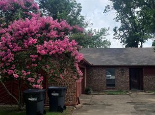 202 W Graham St, McKinney, TX 75069