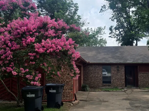 202 W Graham St, McKinney, TX 75069