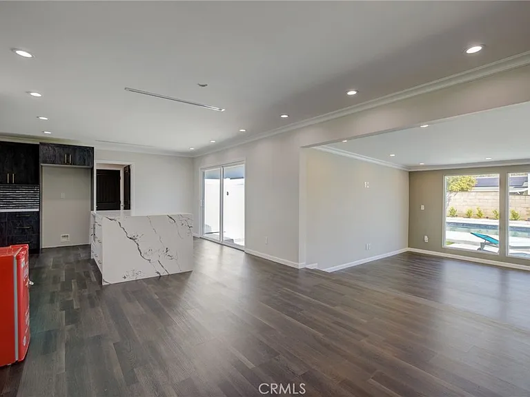 10920 Garden Grove Ave — Photo 10