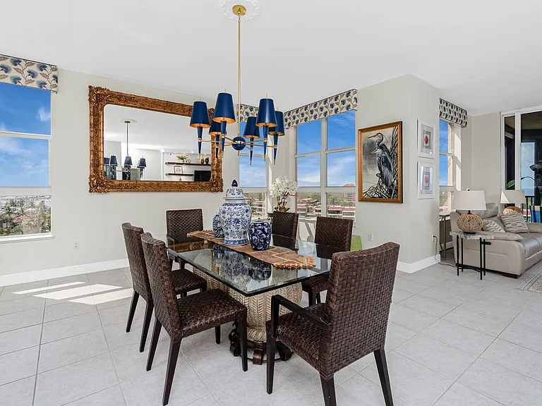 3313 Sunset Key Cir #701 — Photo 10