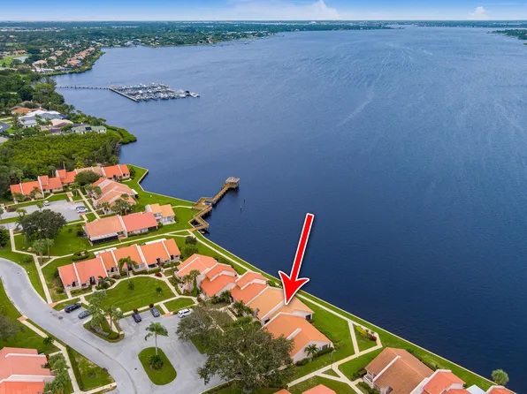 3513 SE Sandpiper Circle, Port St Lucie, FL 34952