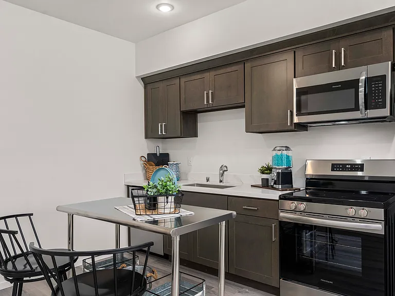 Blueberry Apartments — Photo 10