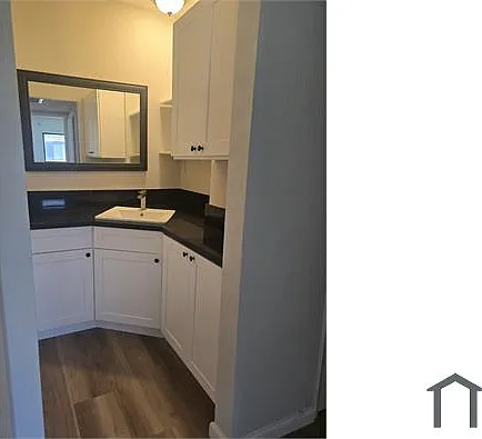 9047 Langdon Ave #15 — Photo 12