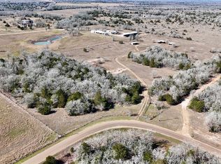 4850 Burke Rd, Flatonia, TX 78941