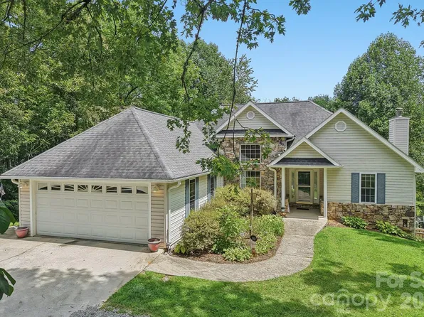 1414 Kanuga Rd, Hendersonville, NC 28739