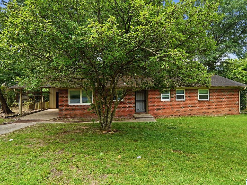 1st image of 409 16th Ave NW