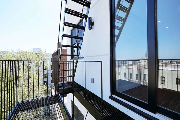 Rented by Osric Management LLC | media 15