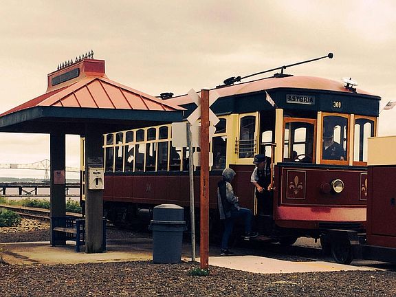 trolley to downtown for adjacent street