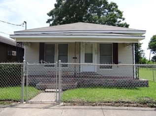 1029 Rev Raymond Scott Ave, Port Arthur, TX 77640