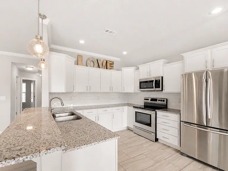 4556 W Croft Dr — Photo 6