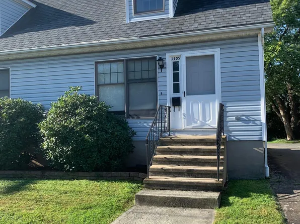 1101 Kerstetter Ct, Scranton, PA 18504