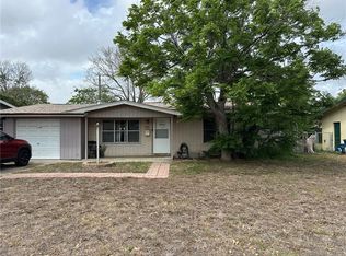 107 Melba Dr, Portland, TX 78374