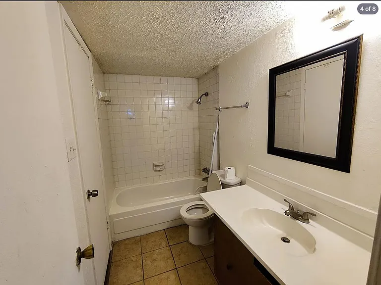 919-214 S Weatherred Dr — Photo 4